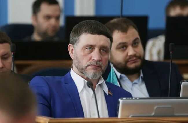 Депутат Медведєв назвав Путіна "чудовиськом, що розв’язав бійню", тепер його шукають