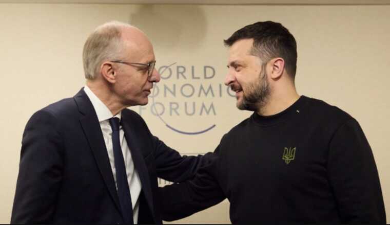 Зеленський зустрівся з прем’єром Люксембургу: обговорили фінансову підтримку та конфіскацію російських активів