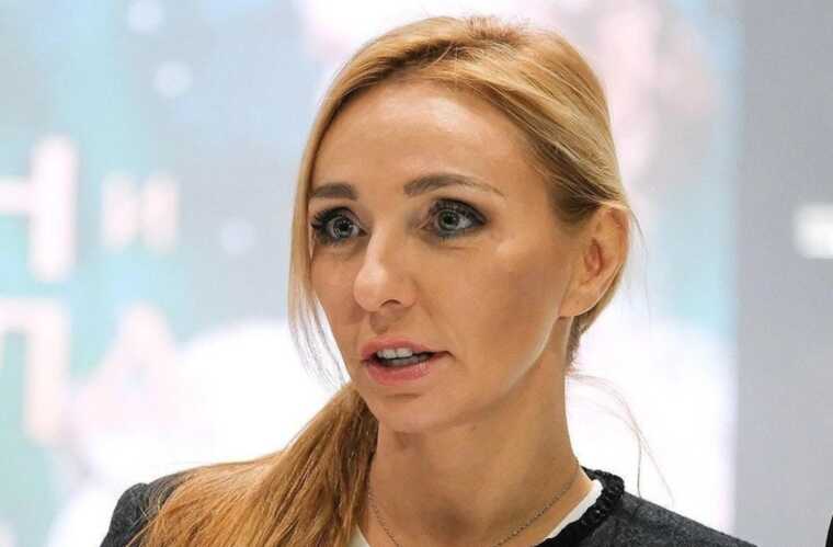 Навка вирішила розповісти про велич РФ і отримала відповідь від росіян