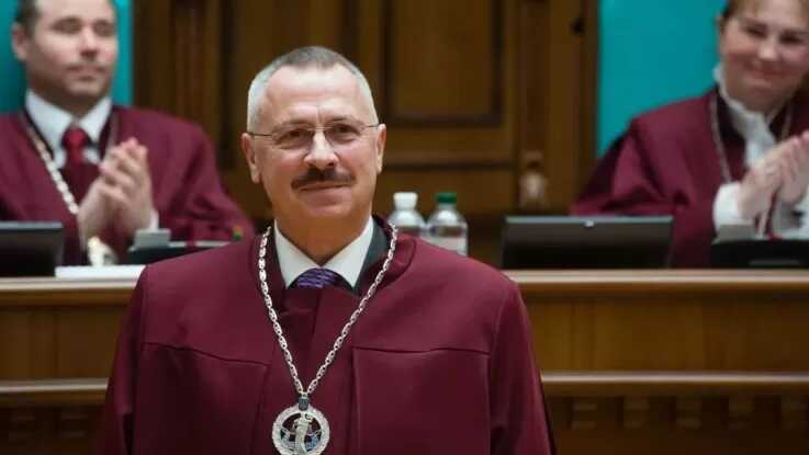 НАЗК: Виконувач обов’язків голови Конституційного суду може позбутися посади