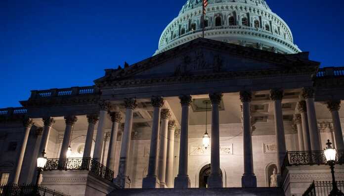 Для запобігання частковому шатдауну Конгрес США ухвалив тимчасову резолюцію