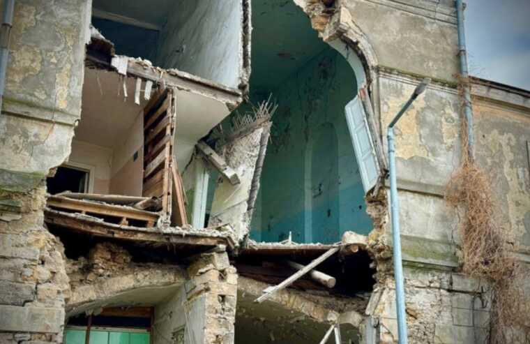 В Одесі обвалилася частина будівлі інфекційної лікарні