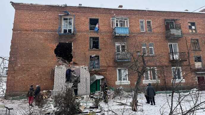 Окупанти вдарили з артилерії по Куп’янську: пошкоджено житловий будинок