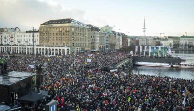 В Германии десятки тысяч человек вышли на протесты против ультраправых