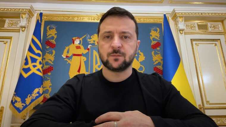 Зеленський посмертно нагородив вбитих загарбниками письменників та актора