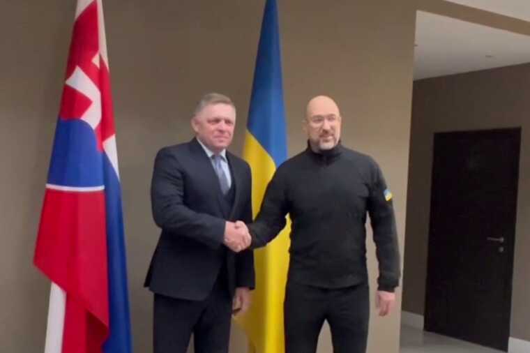 Шмигаль та Фіцо зустрілися в Ужгороді