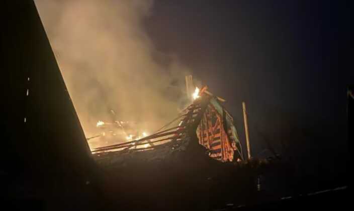 Через ворожі обстріли Куп’янська в місті спалахнули пожежі