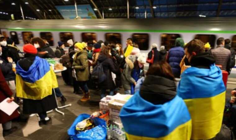 В Нидерландах предложили отправлять украинских беженцев на запад Украины, — Dutchnews