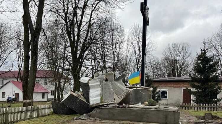 Львівська область першою в Україні завершила повну декомунізацію