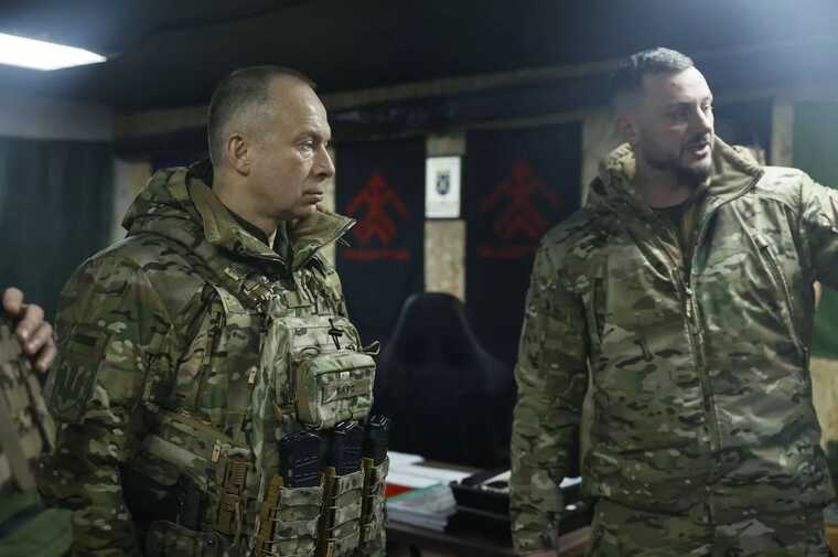 Сирський побував на Куп’янському напрямку: обговорив з військовими сценарії дій