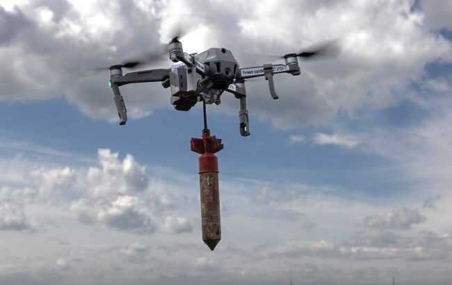 На Лиманському напрямку ЗСУ за допомогою FPV-дрона знищили бліндаж окупантів