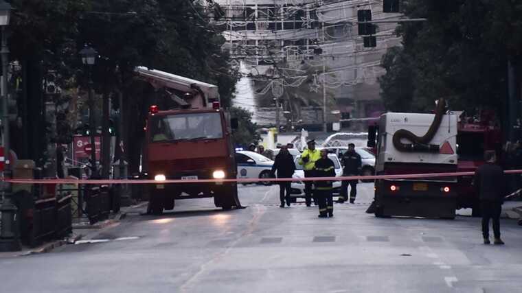 В Афінах біля будівлі Міністерства вибухнула бомба