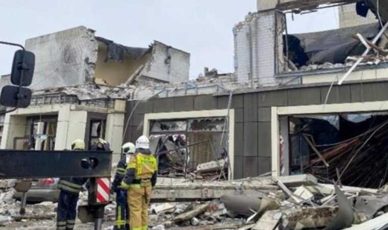 Жителі Лисичанська підтвердили, що ракетний удар припав по ресторану, де знаходилися окупанти