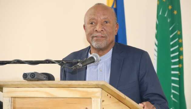 Новий глава Намібії склав присягу через 15 годин після смерті президента