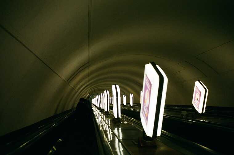 Мер Києва Кличко обіцяє відновити рух синьою гілкою метро до кінця літа