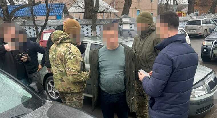 Керівника прокуратури Тульчина на Вінниччині затримали на хабарі