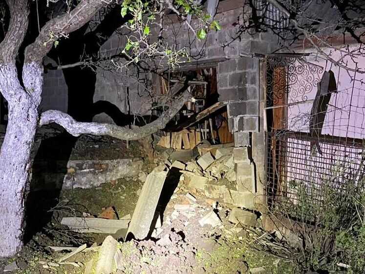 Оккупанты утром ударили из артиллерии по Никополю: погиб мужчина