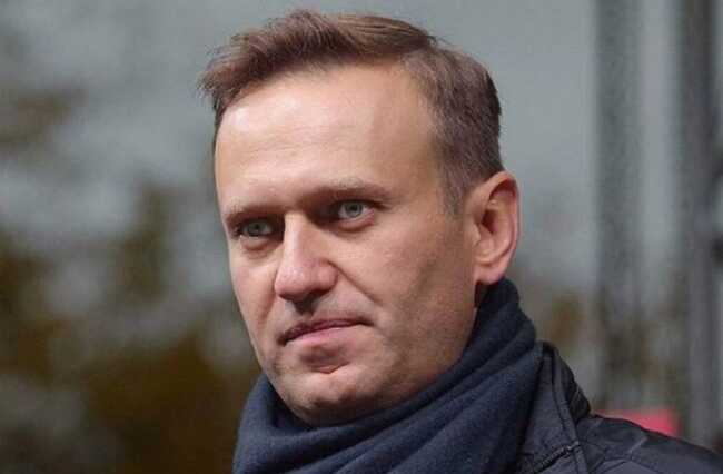 РосЗМІ повідомляють, що у Навального відірвався тромб