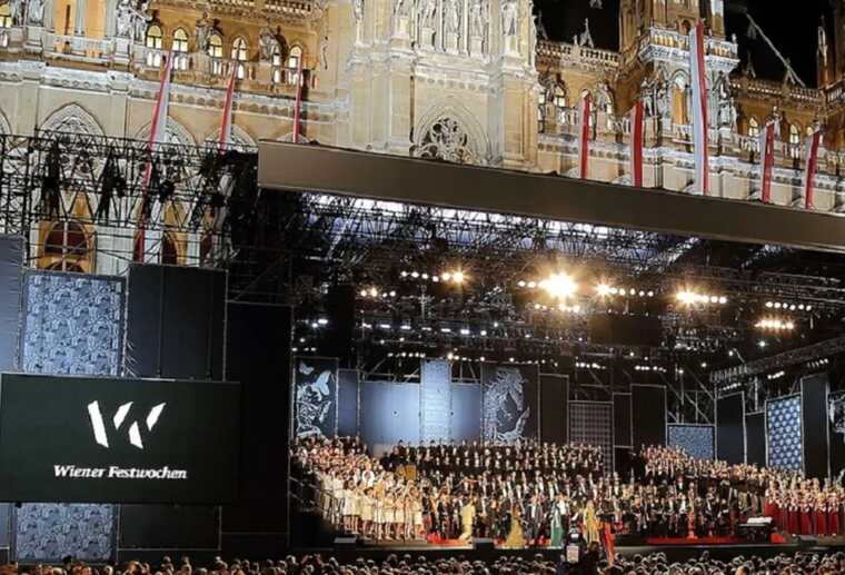 Українка Оксана Линів домоглася скасування концерту російського диригента на Віденському фестивалі