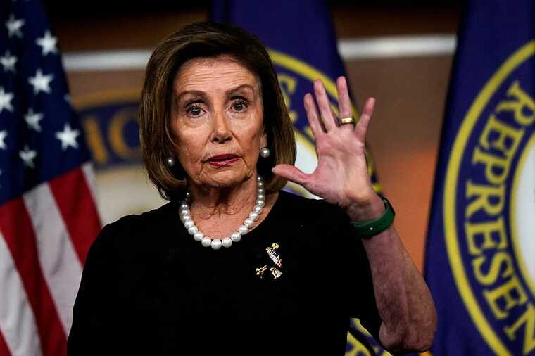 Пелосі запевнила, що у Палаті представників набереться понад 300 голосів на підтримку України