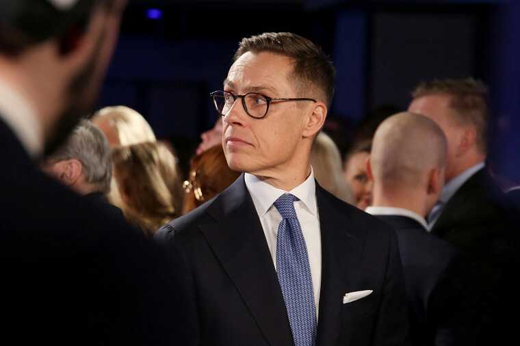 Економічна та військова підтримка України країнами Заходу має бути постійною, – президент Фінляндії Стубб