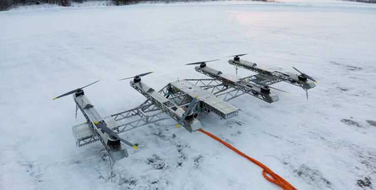 Окупанти створили гігантський мегакоптер, який піднімає 300 кг: «Скоро скидатимемо ФАБи»