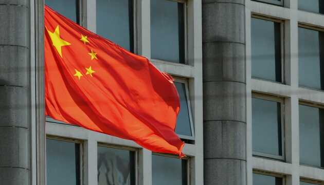 Найбільші банки Китаю перестали приймати платежі з Росії