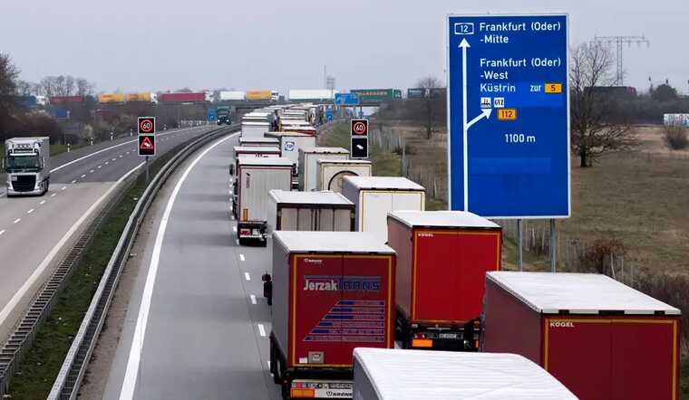 Польські фермери вчора заблокували головну автомагістраль, яка веде до Німеччини, – AFP