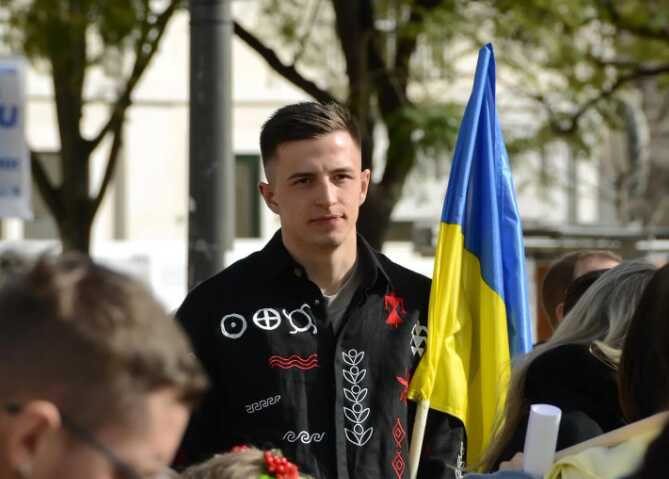 Голкіпер збірної України з футболу Трубін взяв участь у мітингу в Лісабоні