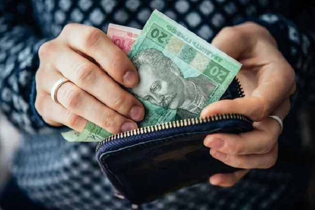 Захист від інфляції: роботодавців зобов’язали індексувати зарплати українців