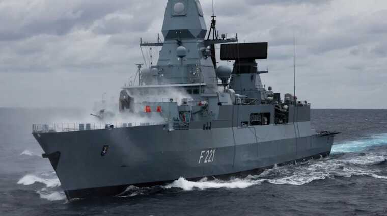 У Червоному морі єменські хусити вперше атакували німецький фрегат «Гессен»