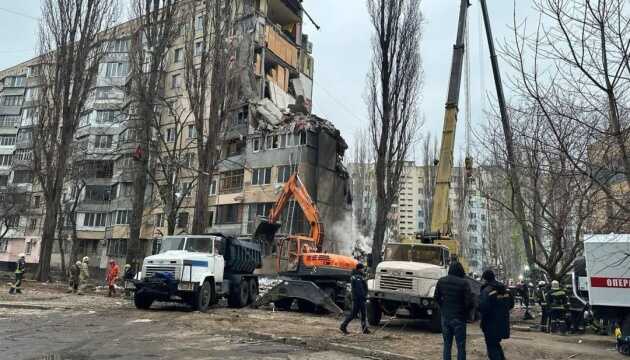 UAV attack in Odesa: up to 12 people may be under the rubble