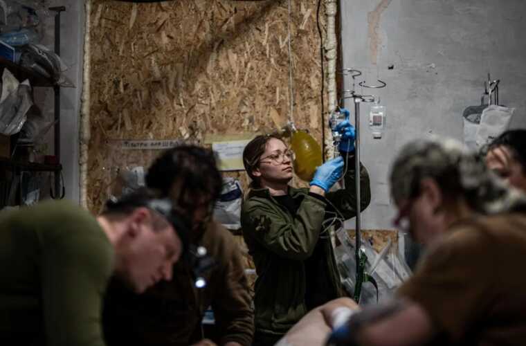 Зеленський показав титанічну роботу бойових медиків