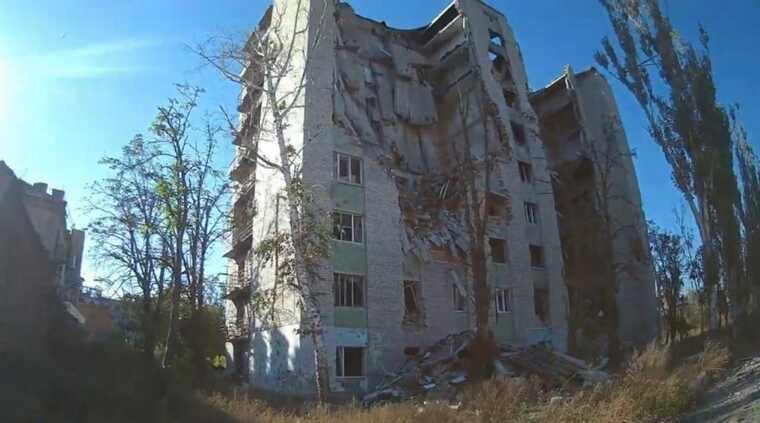 Загарбники показали фото з окупованого Бахмута