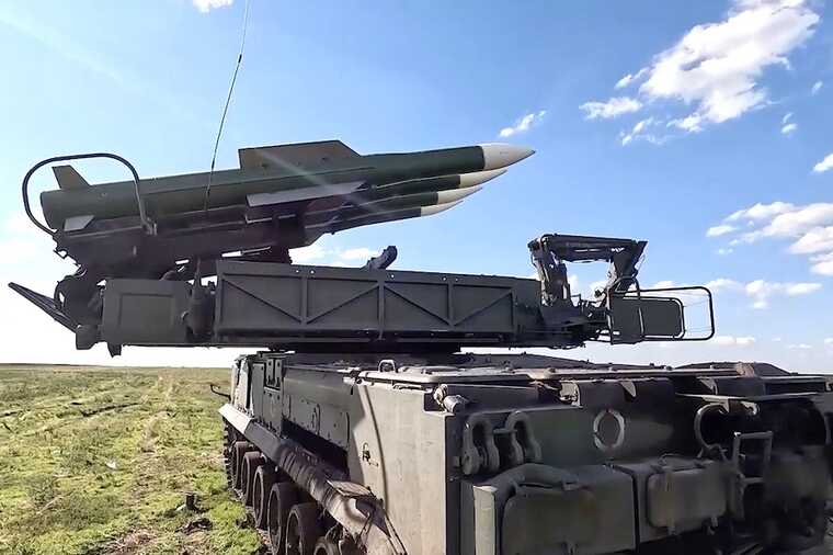 РФ виявилася нездатною виробляти нову артилерію