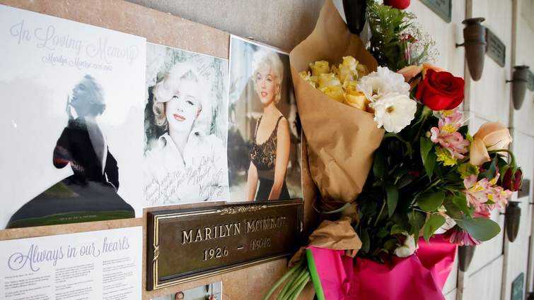 У Сполучених Штатах на продаж виставили місце поховання поруч із Мерилін Монро