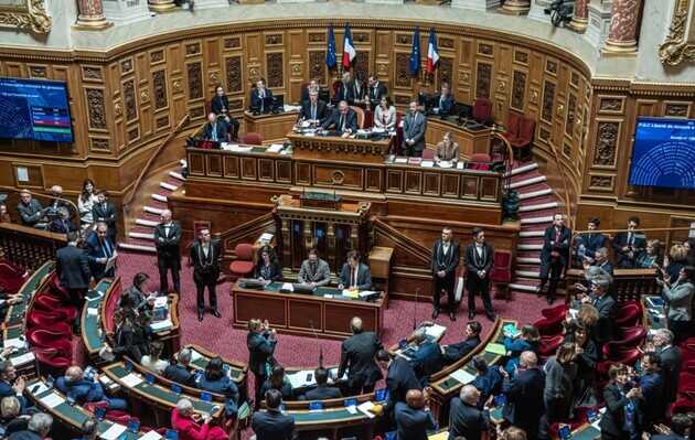 У Франції парламент закріпив у конституції право на аборт