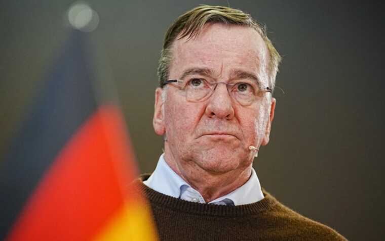 Писториус призвал прекратить дискуссии о размещении западных войск в Украине