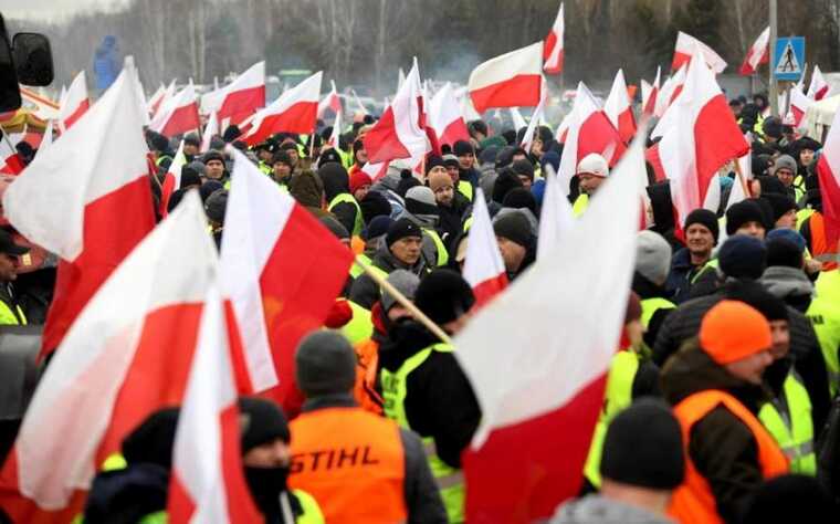 В Єврокомісії не розуміють, як задовольнити вимоги фермерів-протестувальників