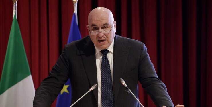 Міністр оборони Італії не підтримує відправку військ в Україну