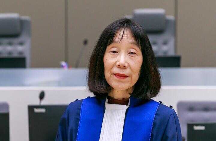   ,      ,  Deutsche Welle