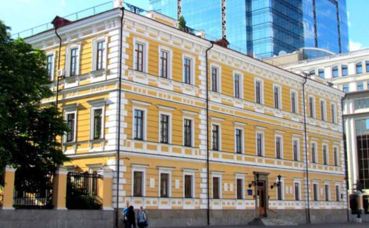 В Киеве на охрану президиума НАН собираются потратить 2,8 миллиона гривен