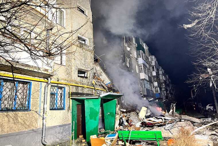Окупанти атакували Суми «шахедом»: є влучання у багатоповерхівку
