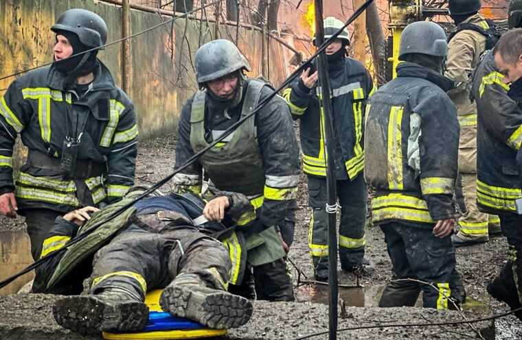 Подоляк прокоментував атаку на Одесу: Путін посилає світові сигнал у день "виборів"