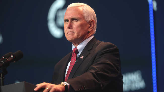 Майк Пенс отказался поддержать Трампа на выборах президента США