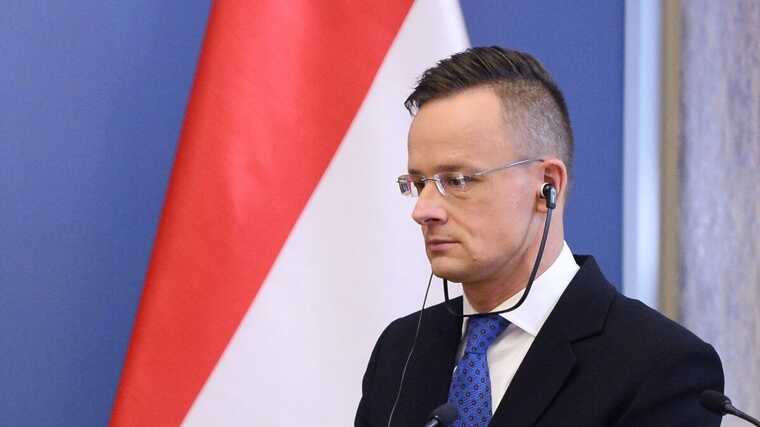 Сійярто заявив, що Угорщина не підтримає кандидата Нідерландів на посаду генсека НАТО