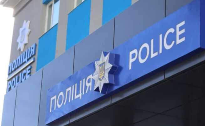 На Київщині викрили чоловіка, який зберігав дома цілий арсенал зброї