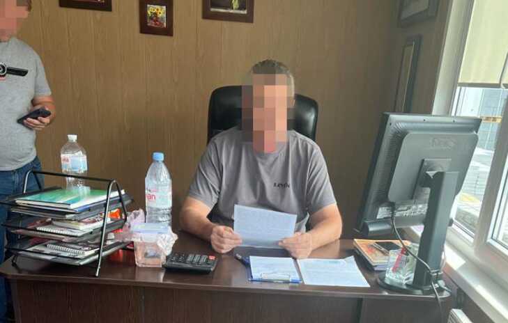 В Днепропетровской области руководство гослабораторий собирало взятки на рынках