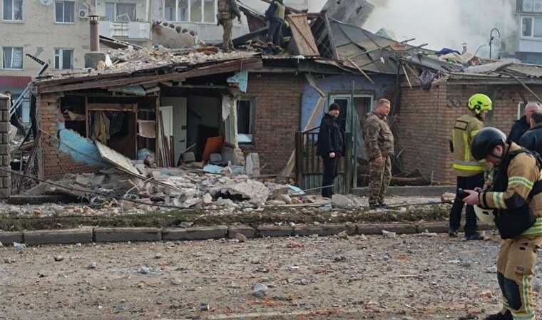 MIA showed first minutes after missile attack on Khmelnytskyi