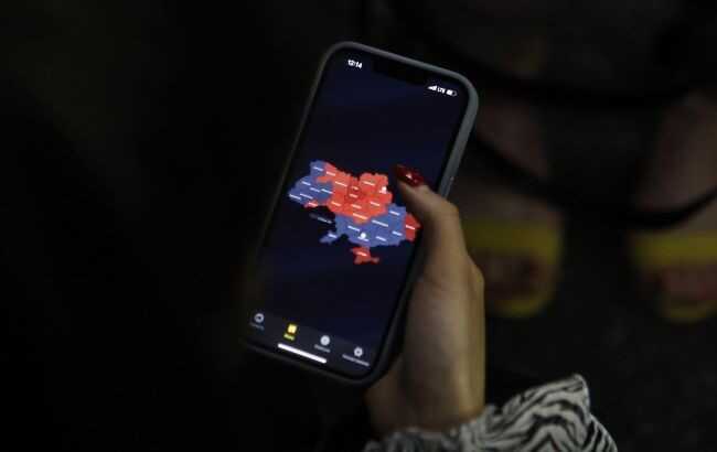 Україною шириться повітряна тривога: ворог запустив "Шахеди" з південного напрямку